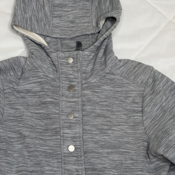 Mountain HardWear Women's Small Hoodie Fleece Jacket Snap Front Grey Cozy Gray - Picture 3 of 11